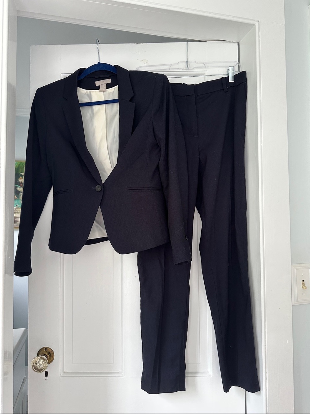 H&M Navy Blue Suit Jacket Blazer and Pants Set in Size 6/Small